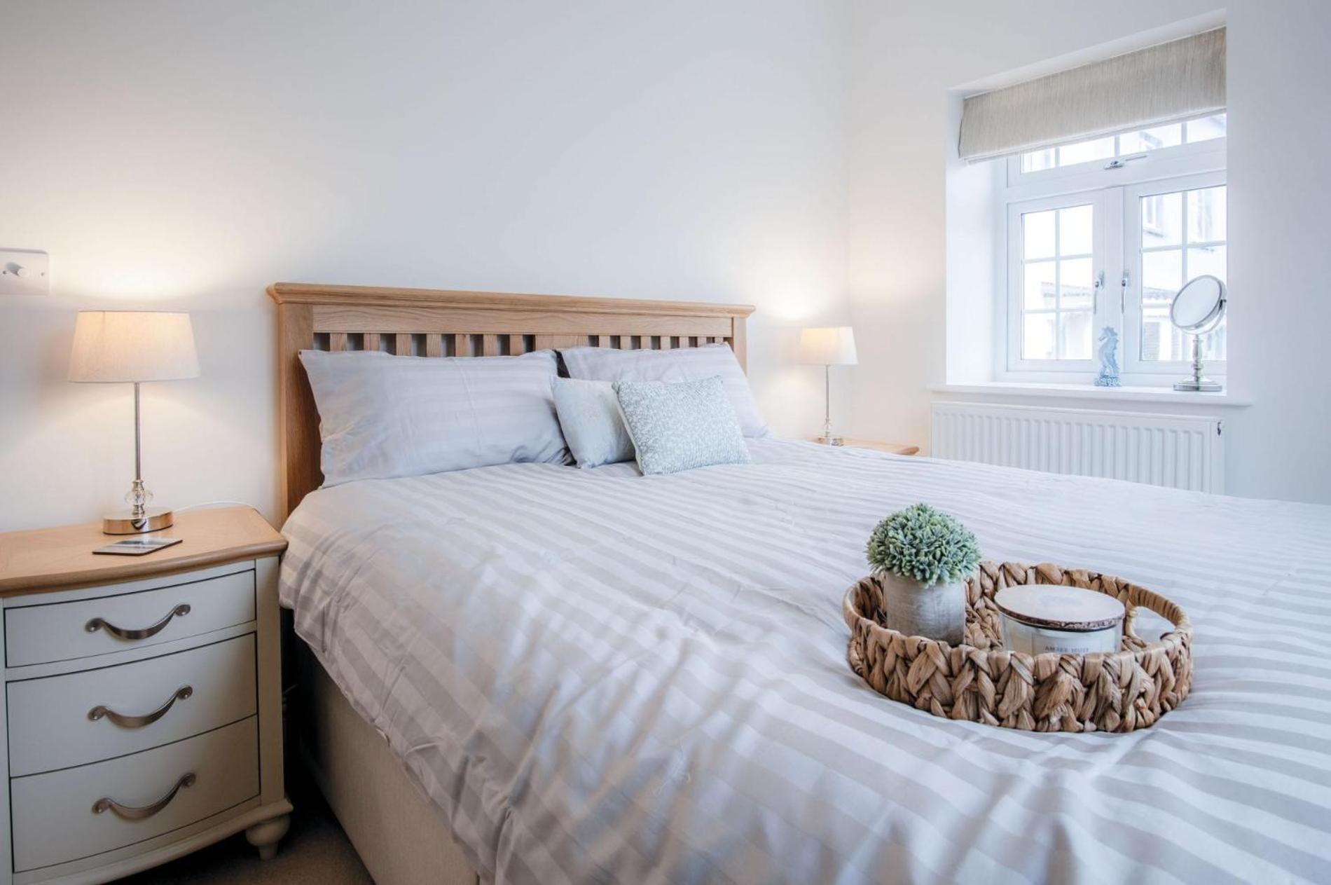Park Place - 2 Bedroom - * Tenby